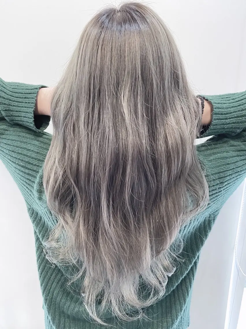 ロング カラー パーマ ヘアアレンジ バレイヤージュ ブリーチ 透明感カラー ハイライトカラー ハイライト カット ヘアカラー トリートメント バレイヤージュ 藤沢 髪質改善 竹内ケンゴのヘアスタイル