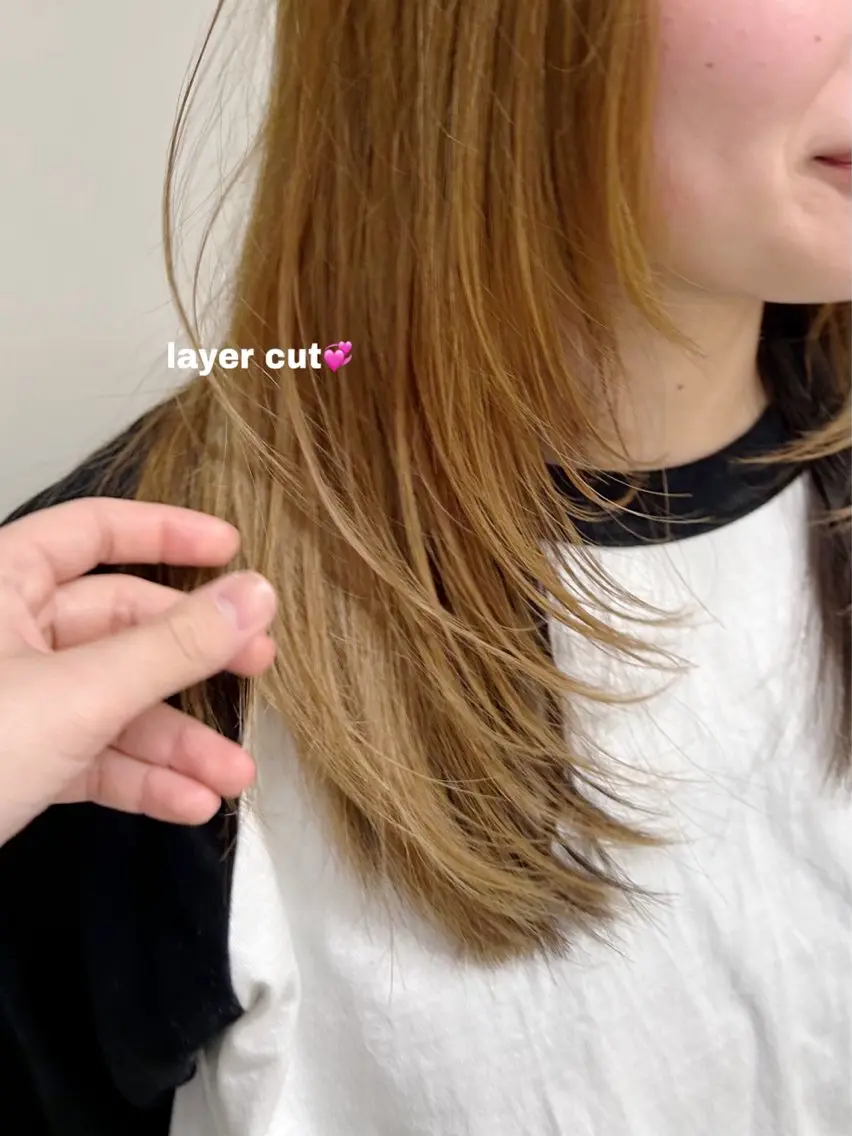 ミディアム 顔周りカット レイヤーカット nina🤎/ 似合わせカットのヘアスタイル
