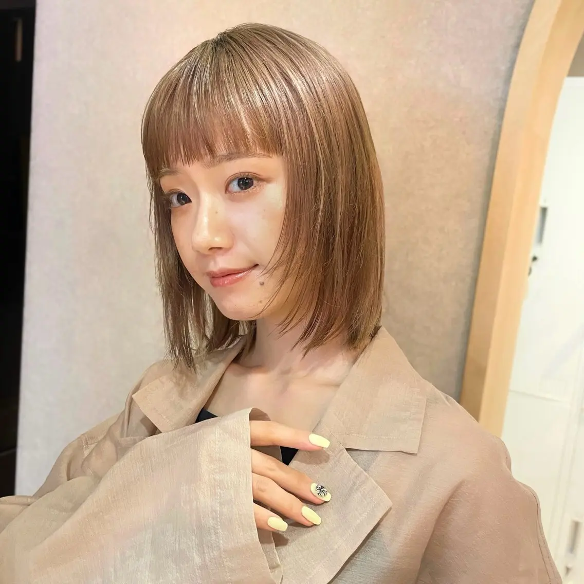 ショート カラー ベージュカラー ピンクカラー ピンクベージュ レイヤーカット 顔まわり🥨レイヤー /透明感/水口舞奈のヘアスタイル