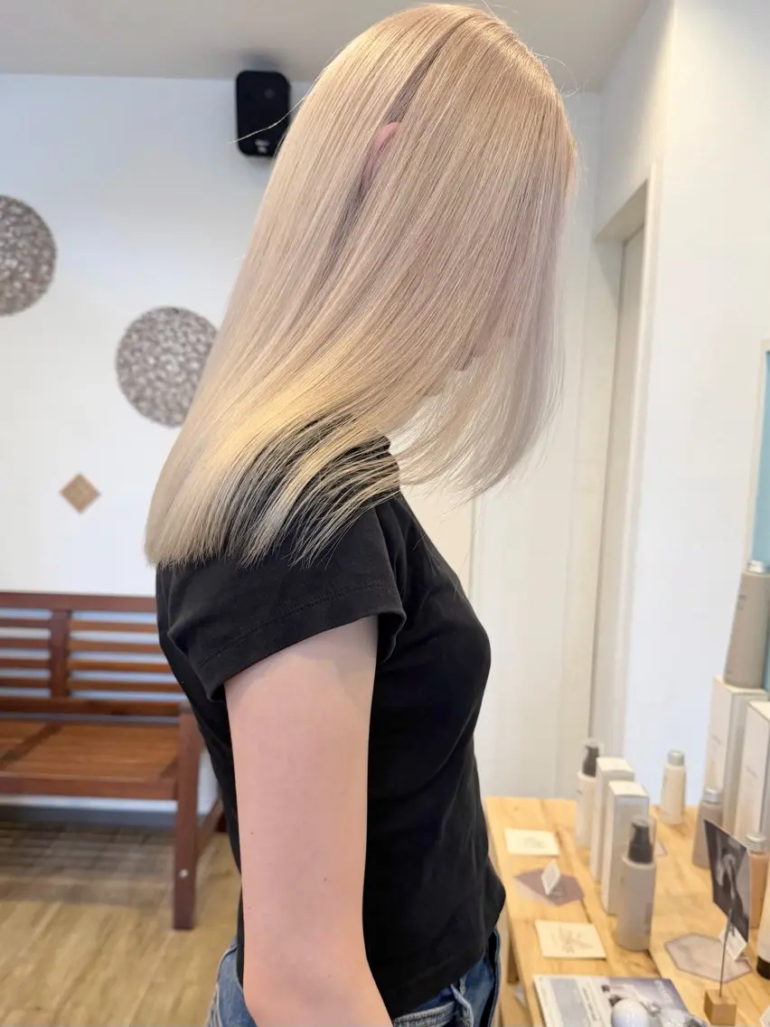 カラー ンジハ えみのヘアスタイル