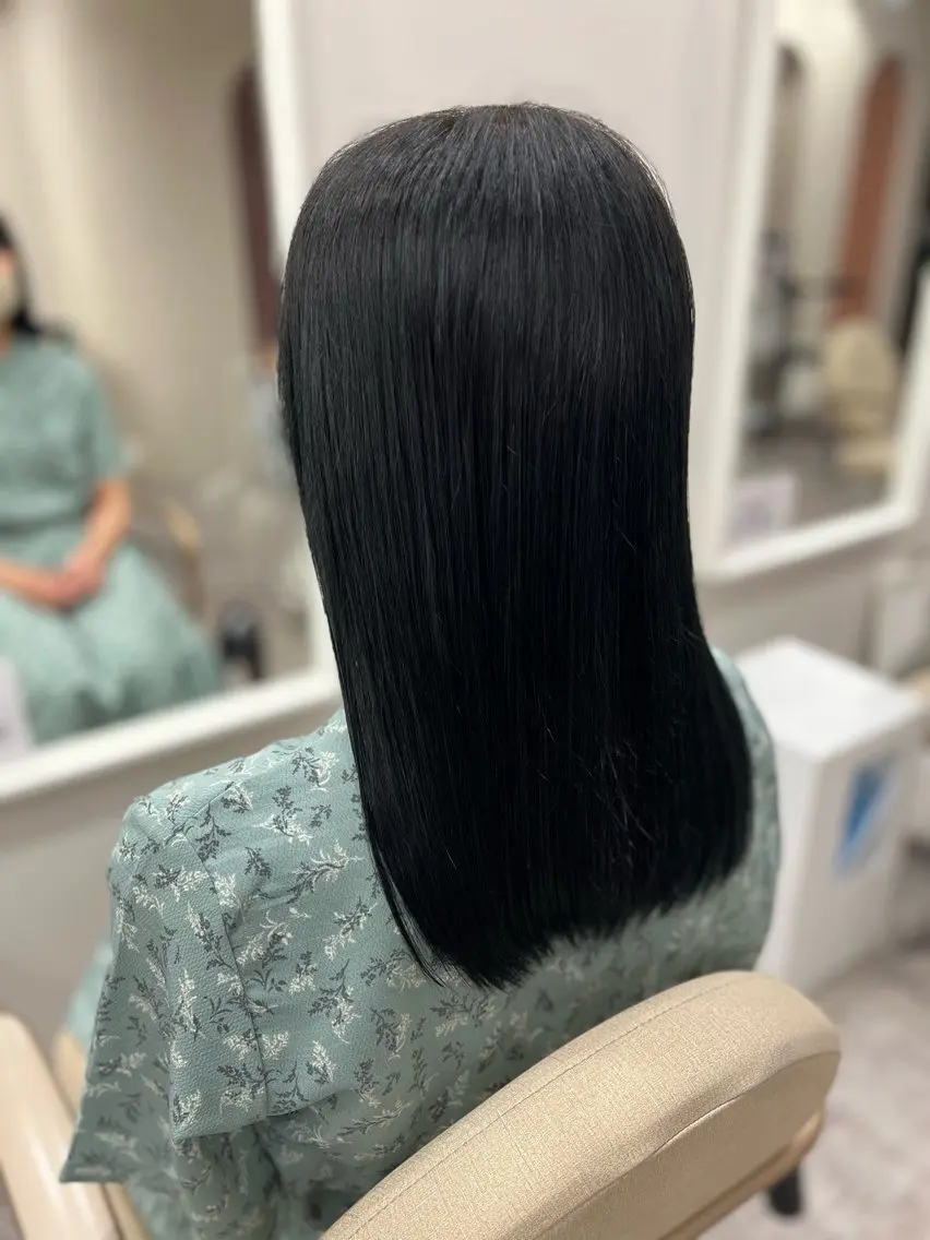 セミロング カラー 黒髪 ブルーカラー ブルーブラック 縮毛矯正 💎艶髪💎 Kanamiのヘアスタイル