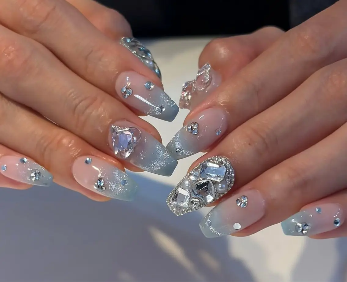 ネイル ハンドネイル NiJi Nailsのネイルデザイン