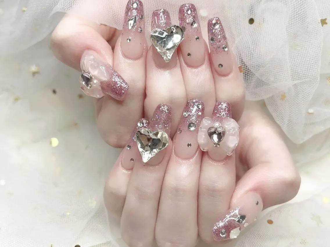 ネイル スカルプネイル ジョリ En 💞🦋のネイルデザイン