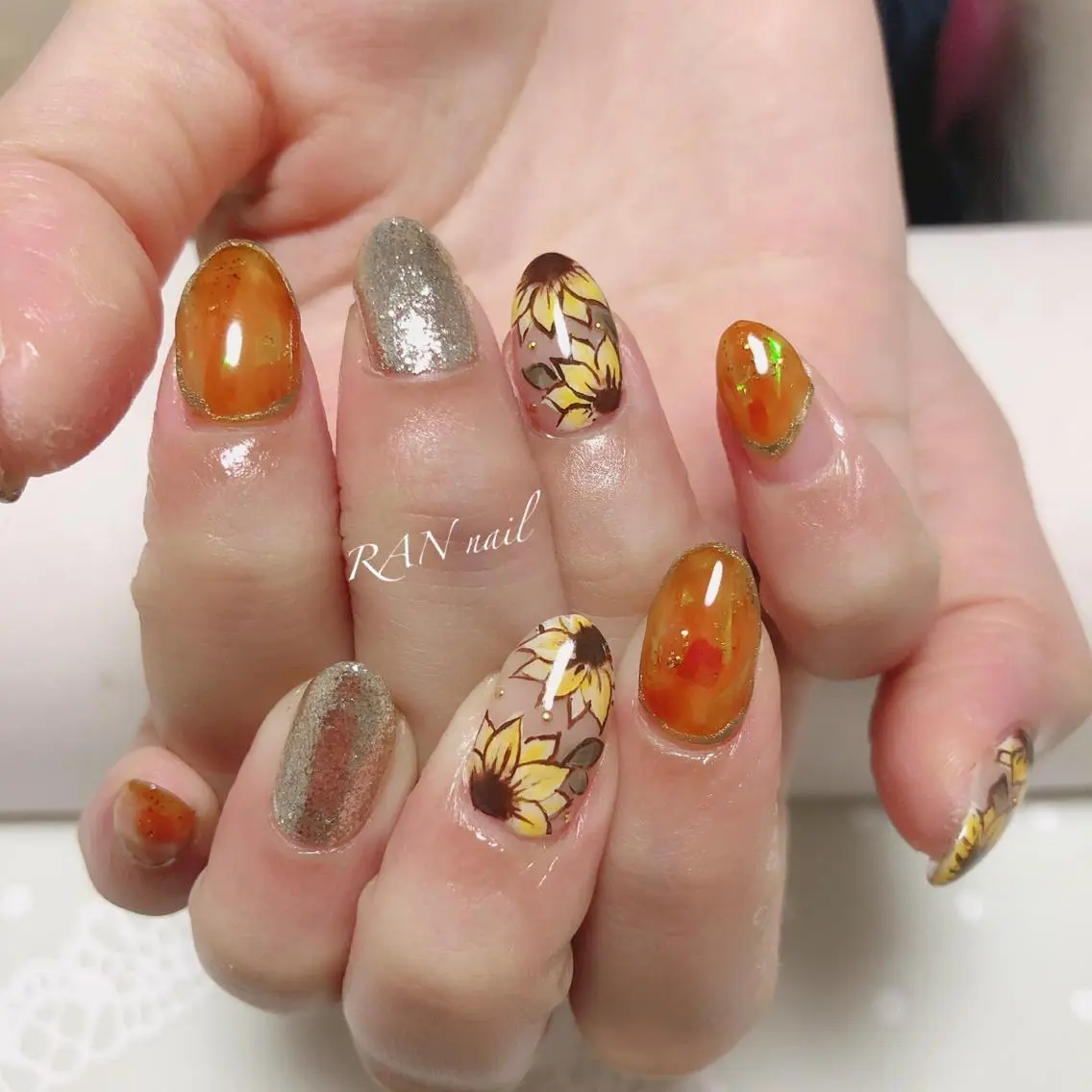 ネイル べっ甲ネイル フットネイル オレンジ ハンドネイル フットネイル RAN nailのネイルデザイン