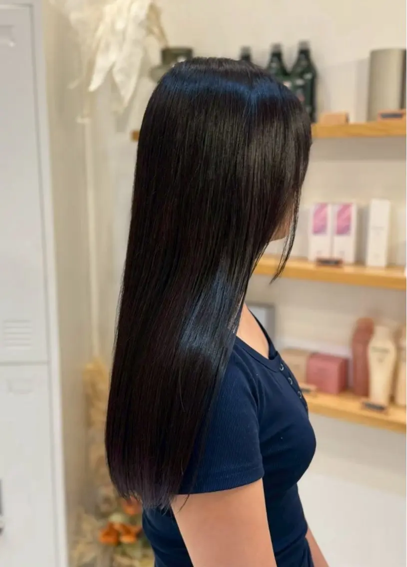 ロング Hiroi Ayumiのヘアスタイル
