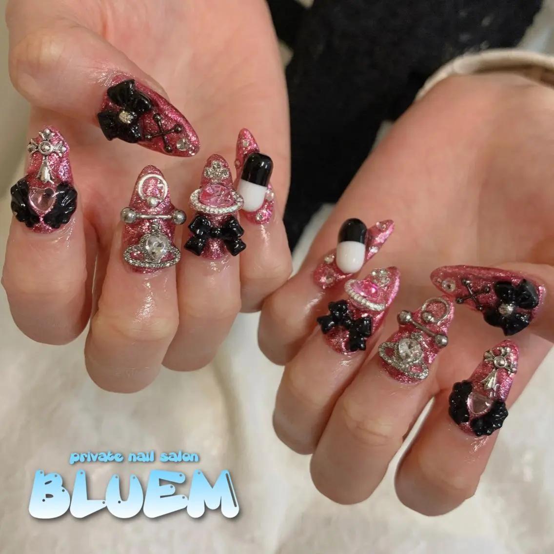 ネイル ハンドネイル BLUEM なな🐶のネイルデザイン