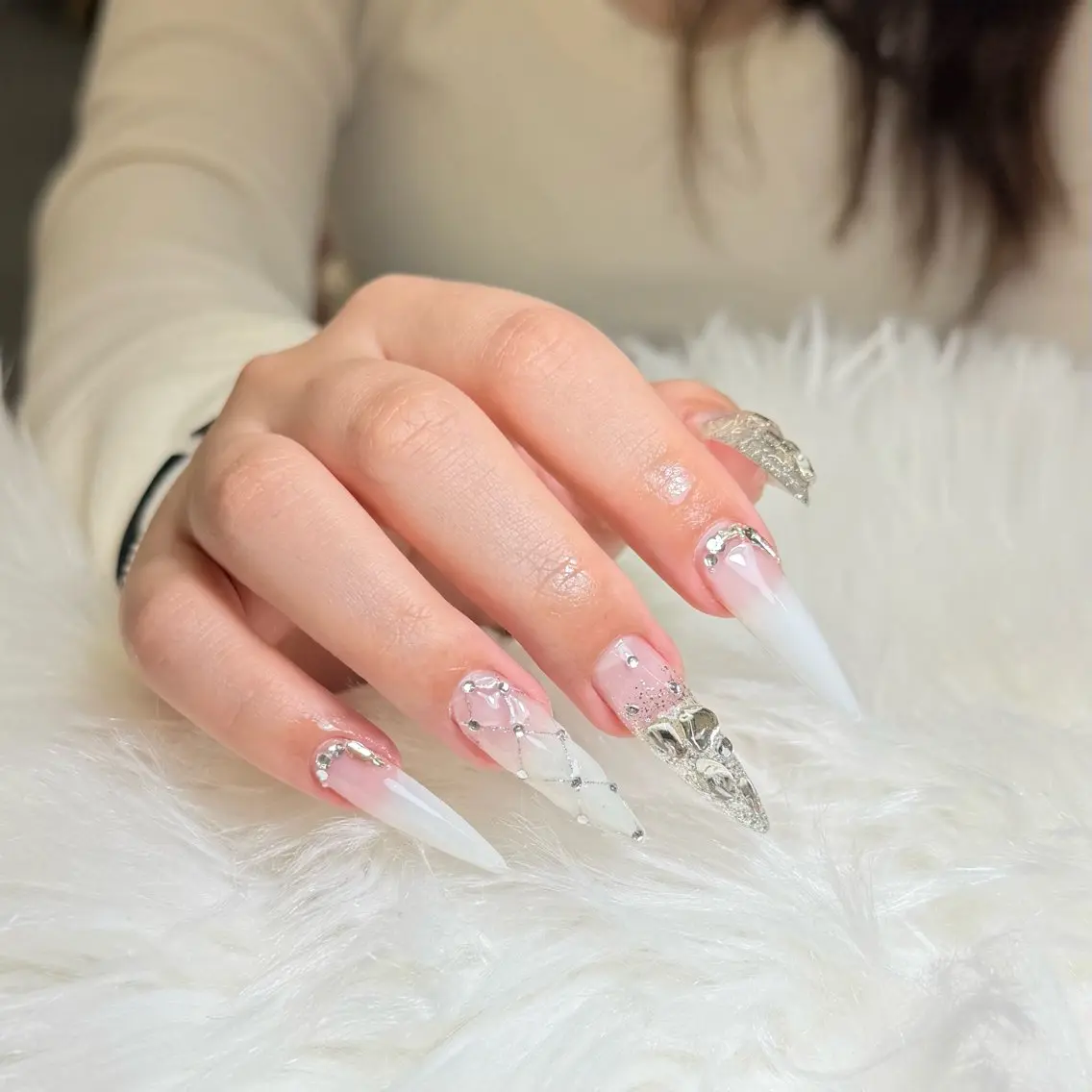 ネイル 韓国ネイル 持ち込み ニュアンスネイル ワンホンネイル ハンドネイル AKIKO NAILのネイルデザイン
