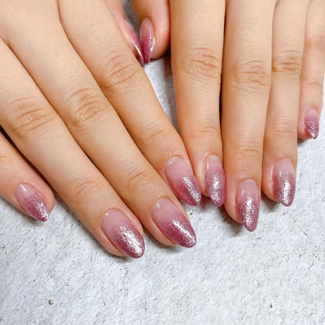 ネイル グラデーション ラメ(グリッター) ラメグラデーション Luana Sono nailのネイルデザイン