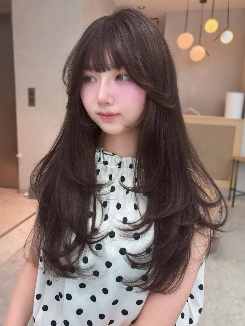 ロング カラー ブラウンカラー 透明感カラー ピンクカラー ピンクブラウン くびれヘア カット トリートメント よしだ はるのヘアスタイル