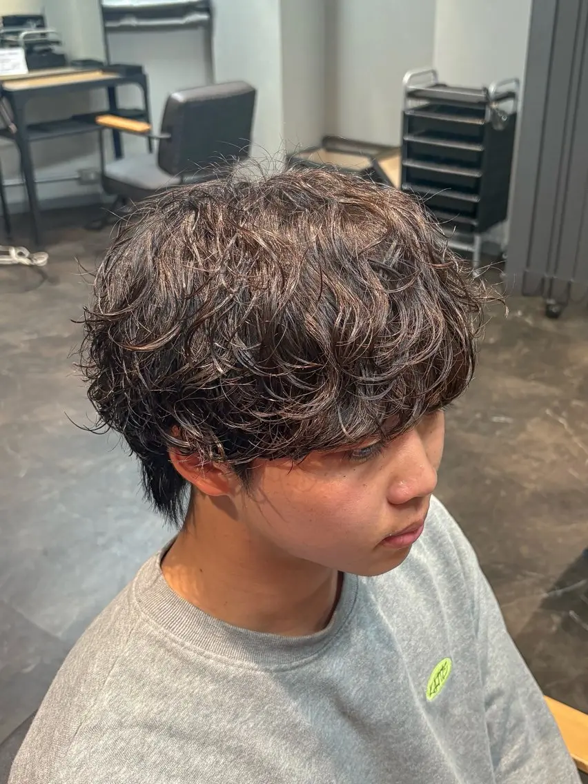 ショート カラー パーマ メンズ カット パーマ 🎧【パーマ師】 SOUMA🎧のヘアスタイル