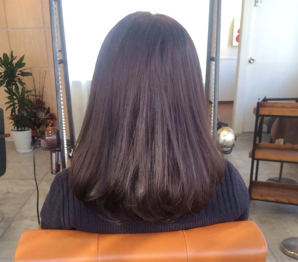 セミロング ロング カラー にった みずきのヘアスタイル