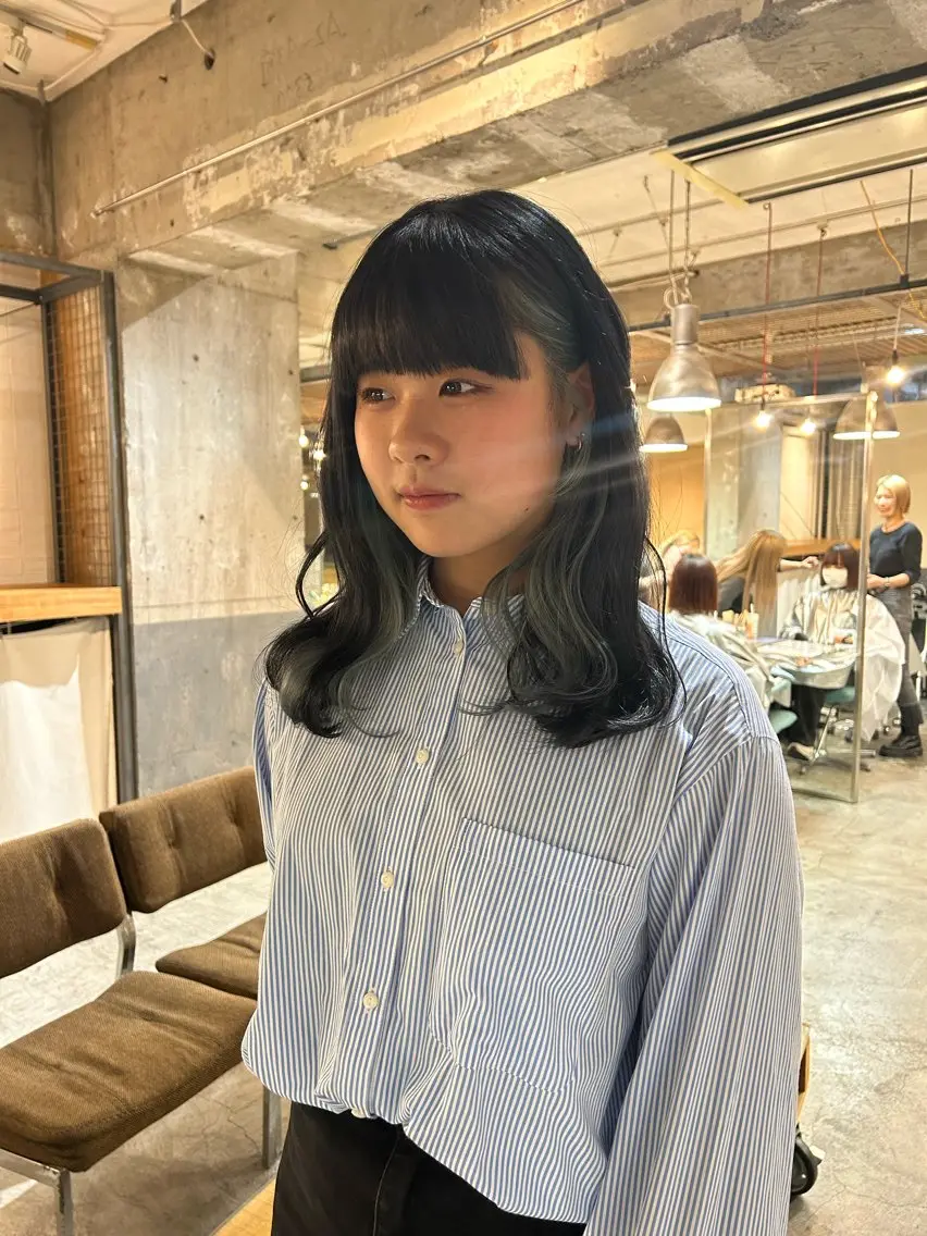 ロング カラー 黒髪 ブルーカラー ブルーブラック ヘアカラー keen 立川のヘアスタイル
