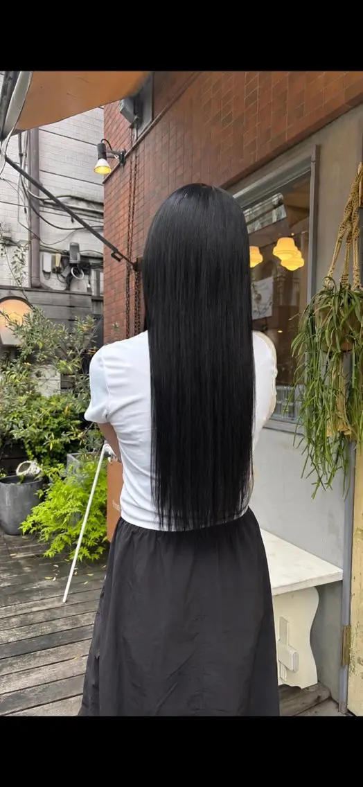 ロング 縮毛矯正 甲斐 真桜のヘアスタイル
