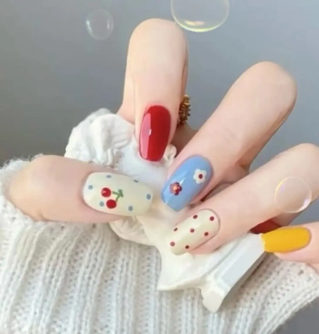 ネイル ハンドネイル H3 Nail Tsuki🦋💙のネイルデザイン