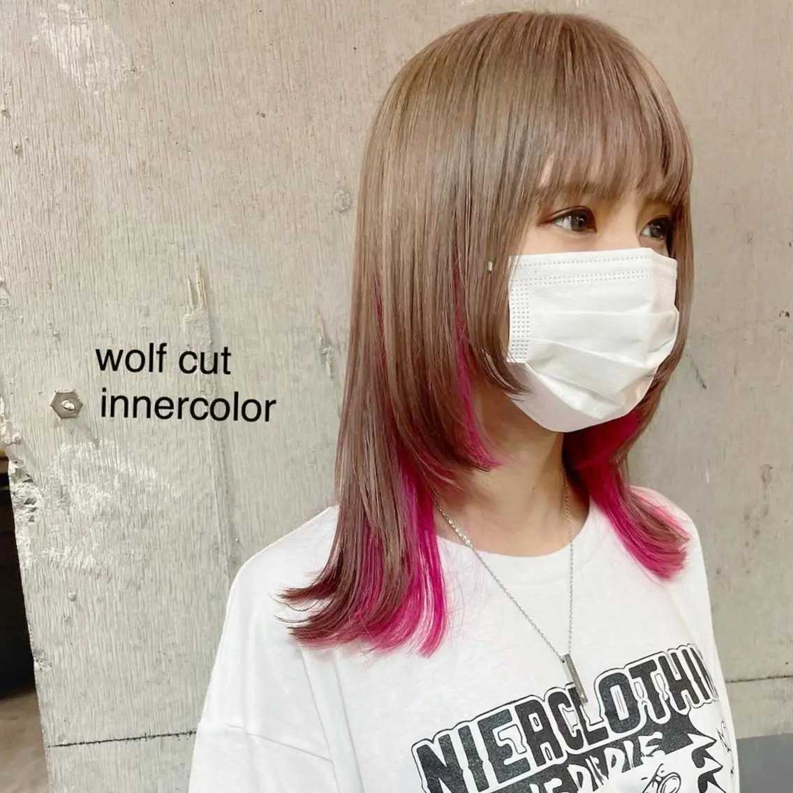 ミディアム カラー インナーカラー ウルフカット レイズ 立川のヘアスタイル