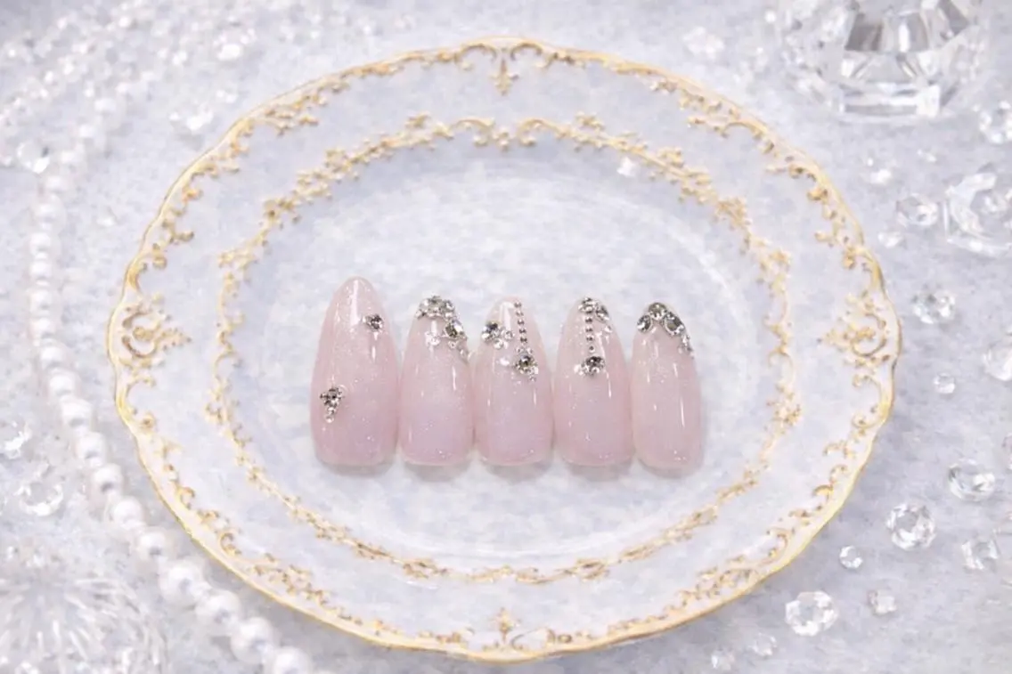 ネイル 天王寺rebest 💅nailのネイルデザイン