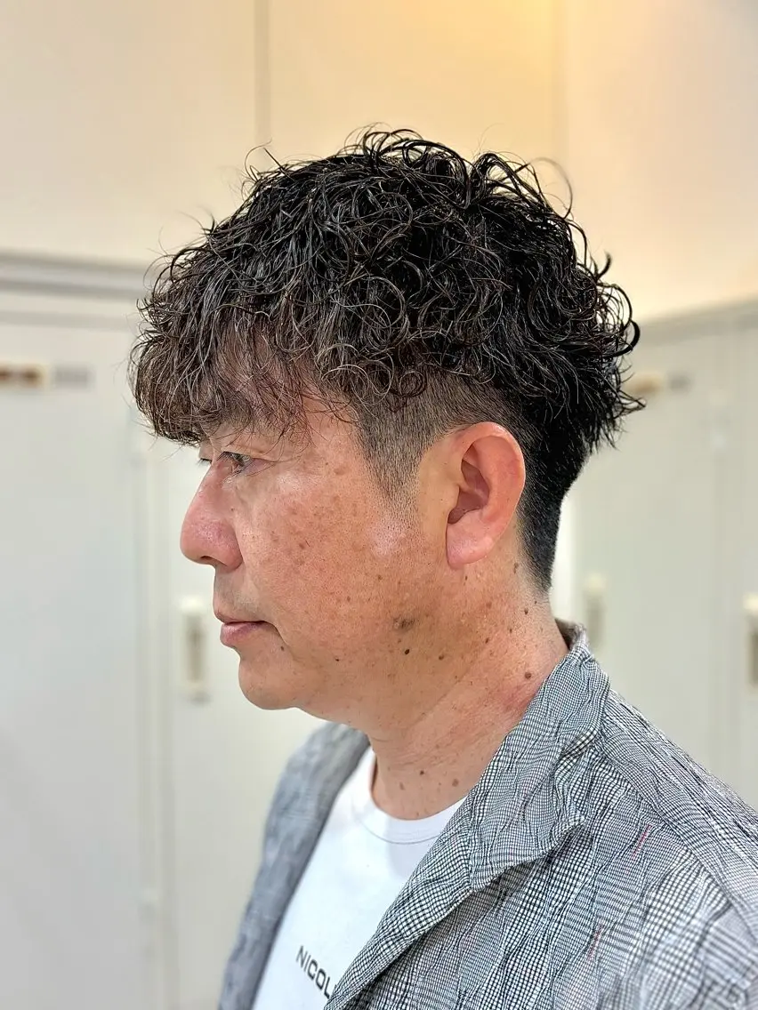 パーマ メンズ カット パーマ 🩵波巻き/ツイスパ HARU💎のヘアスタイル