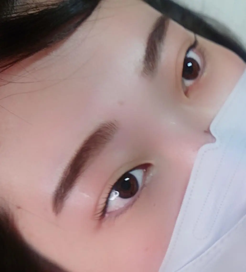 マツエク・マツパ NAZ 表参道 Tomokoの眉毛・アイブロウイメージ
