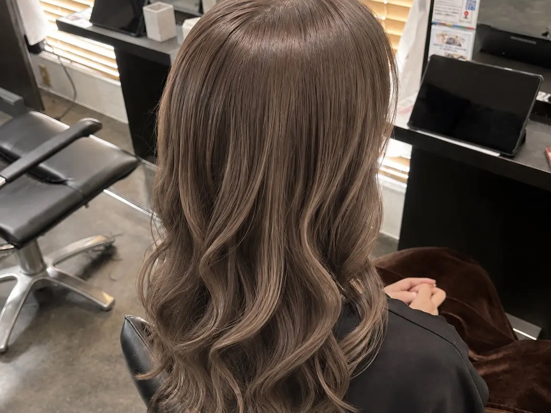 カラー 村岡 優羽樂のヘアスタイル