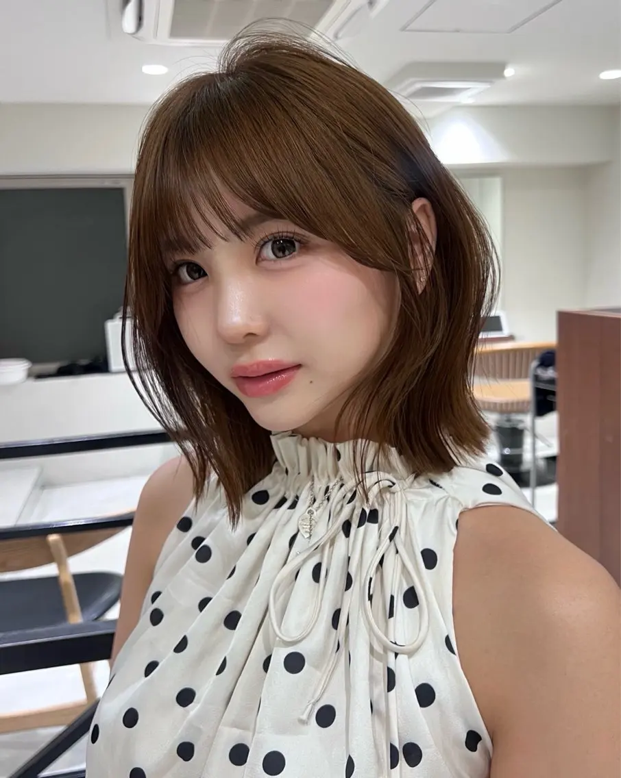 ショート カラー ベージュカラー ブラウンカラー ブラウンベージュ 透明感カラー ボブ ボブ/レイヤーカット /表参道 yunaのヘアスタイル