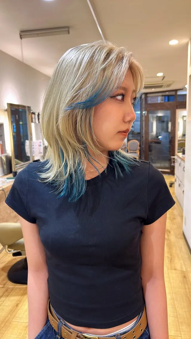 カラー デザインカラー ハイトーン特化⭐️ 飯田大樹のヘアスタイル