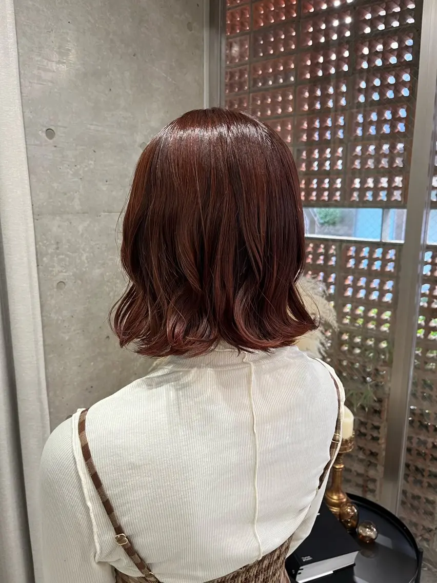 ミディアム カラー パーマ カット ヘアカラー トリートメント 表参道🌿赤み消し カラー/チナツのヘアスタイル