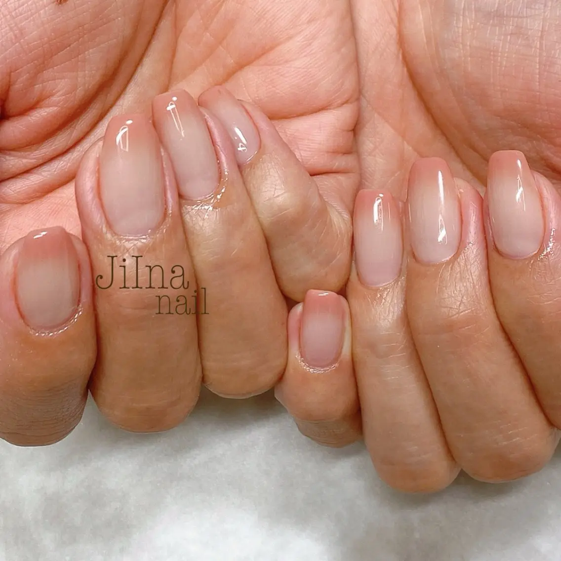 ネイル JiIna nailのネイルデザイン