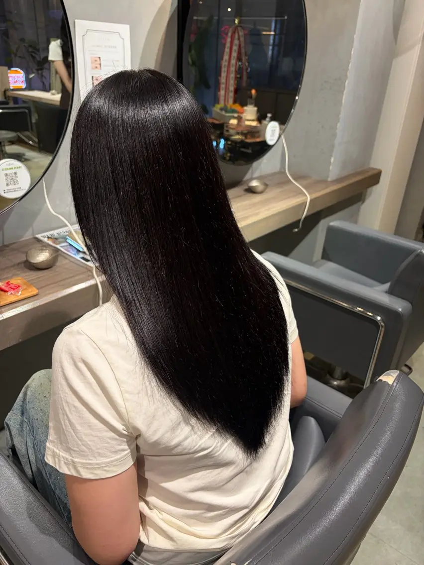 カラー 透明感カラー ヘアカラー 🫧maimai🫧 梅田🫧束感マツエクのマツエク・マツパデザイン