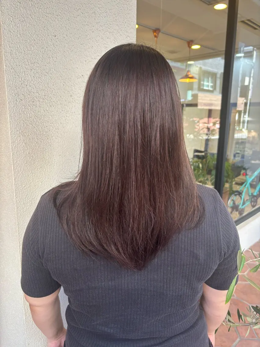 セミロング 松本 さくらのヘアスタイル