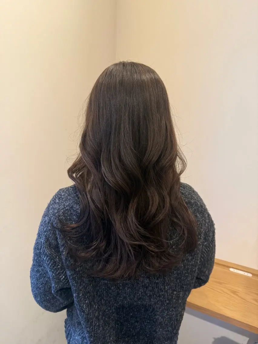 ロング カラー 🤍江坂 ハヤシアヤナ🤍のヘアスタイル