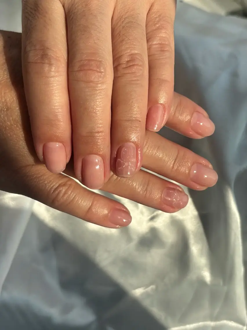 ネイル クリアネイル ぷっくりネイル リボン piyu nail miyuのネイルデザイン