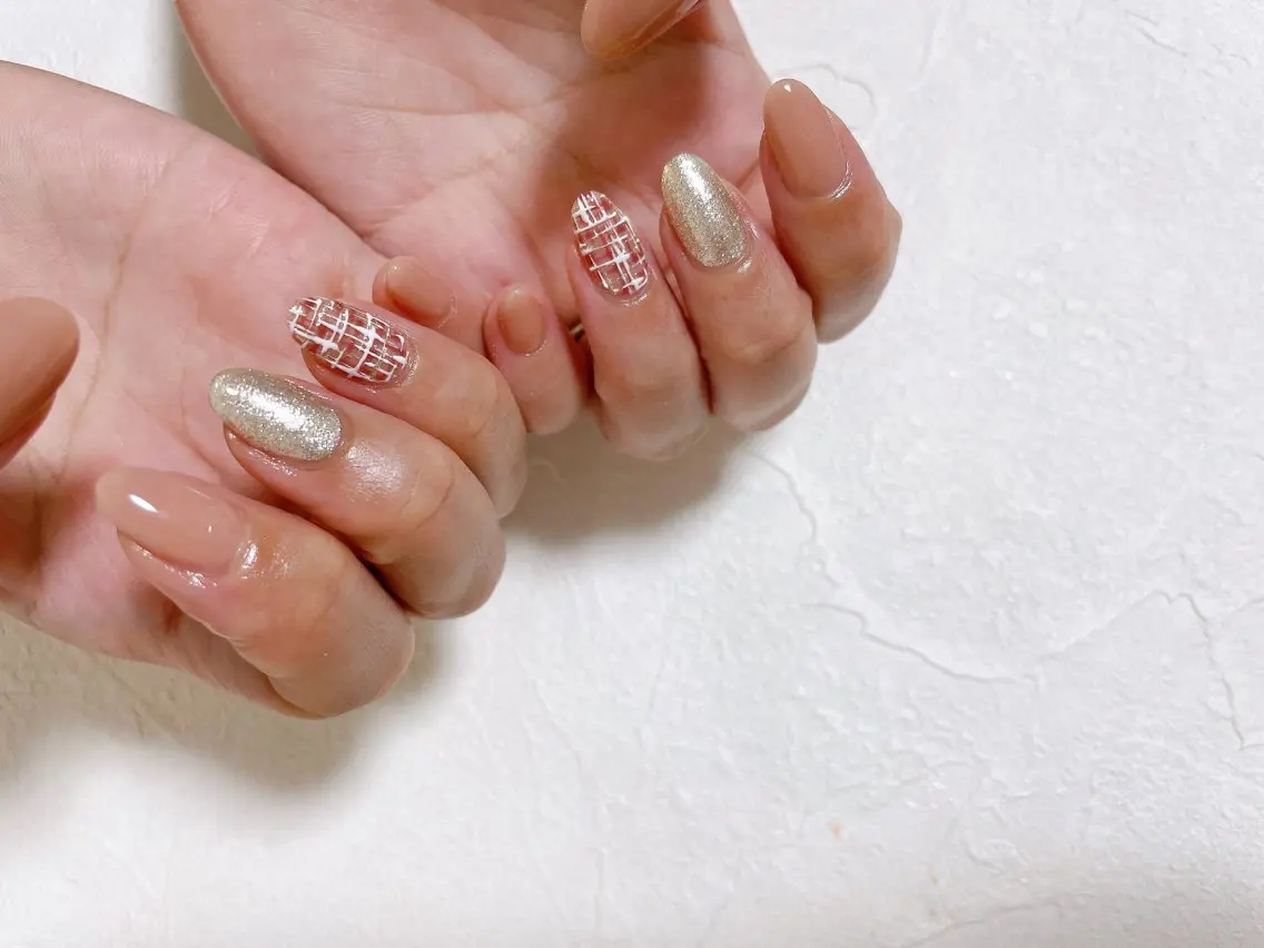 ネイル オーロラネイル フットネイル フレンチネイル ジェルネイル 韓国ネイル ハンドネイル mogunail &blowのネイルデザイン