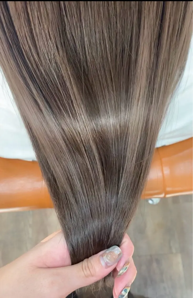 【🌠ツヤもハリコシも全部🌠】カット+ツヤカラー+毛髪強度UPブースター+クイックヘッドの写真
