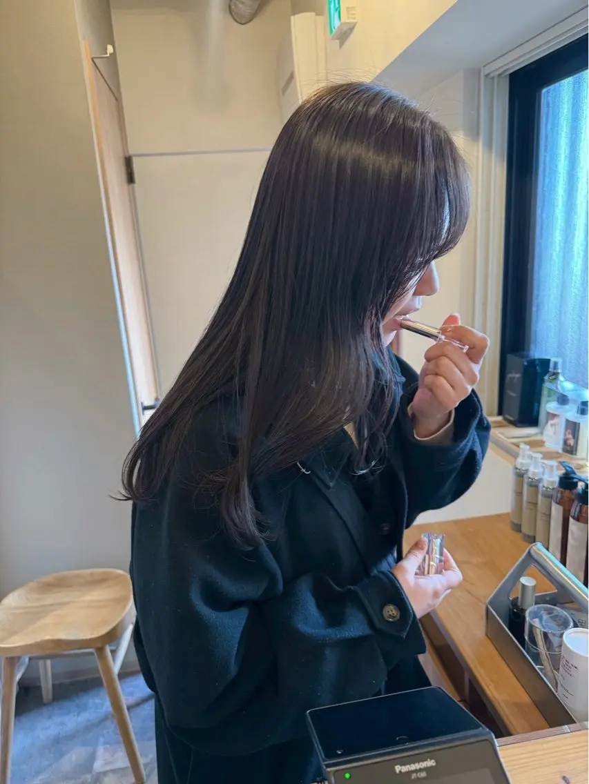 ロング カラー カット ヘアカラー トリートメント ヘアセット ハルカ/透け感カラー /顔周りレイヤーのヘアスタイル