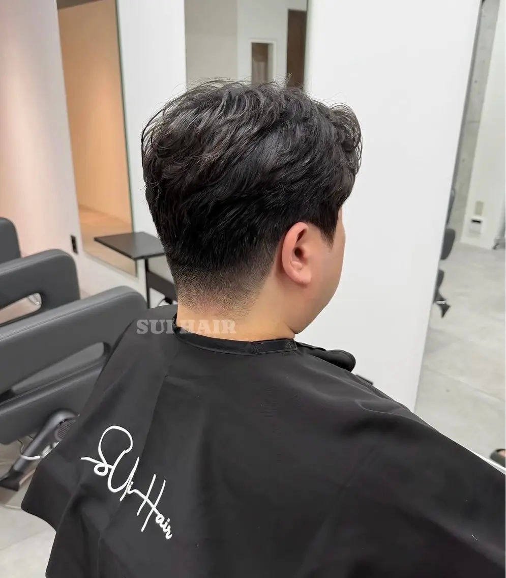 メンズ ダウンパーマ メンズ韓国風 メンズパーマ カット パーマ アラ ナオのヘアスタイル