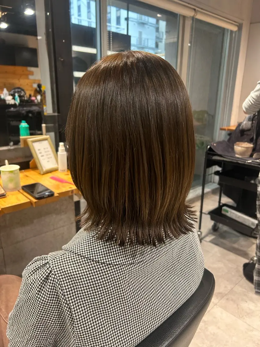 ミディアム カット ヘアカラー トリートメント ヘッドスパ レイヤーStyle 🪽菜々実のヘアスタイル