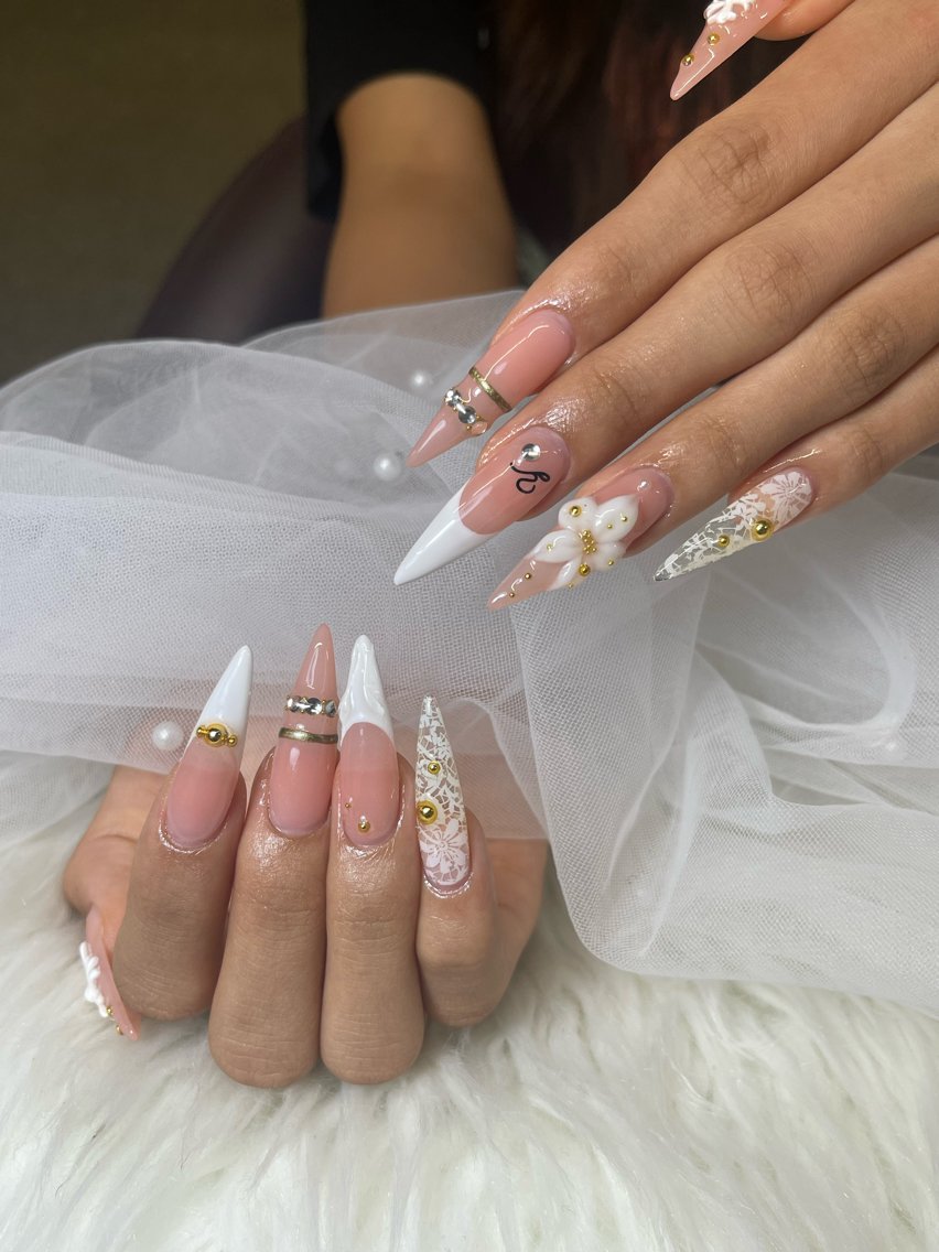 ネイル ハンドネイル NiJi Nailsのネイルデザイン
