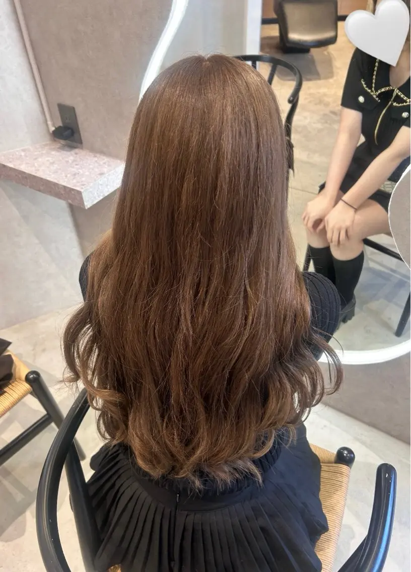 カラー ブリーチ ダブルカラー ブリーチなしカラー ヘアカラー 馬場 美咲のヘアスタイル