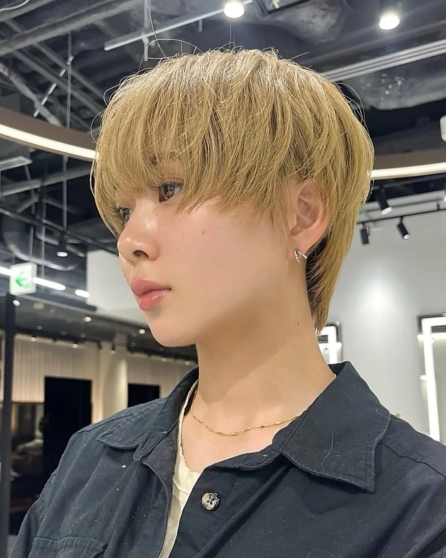 ショート ショートヘア 石塚 瑛里菜のヘアスタイル