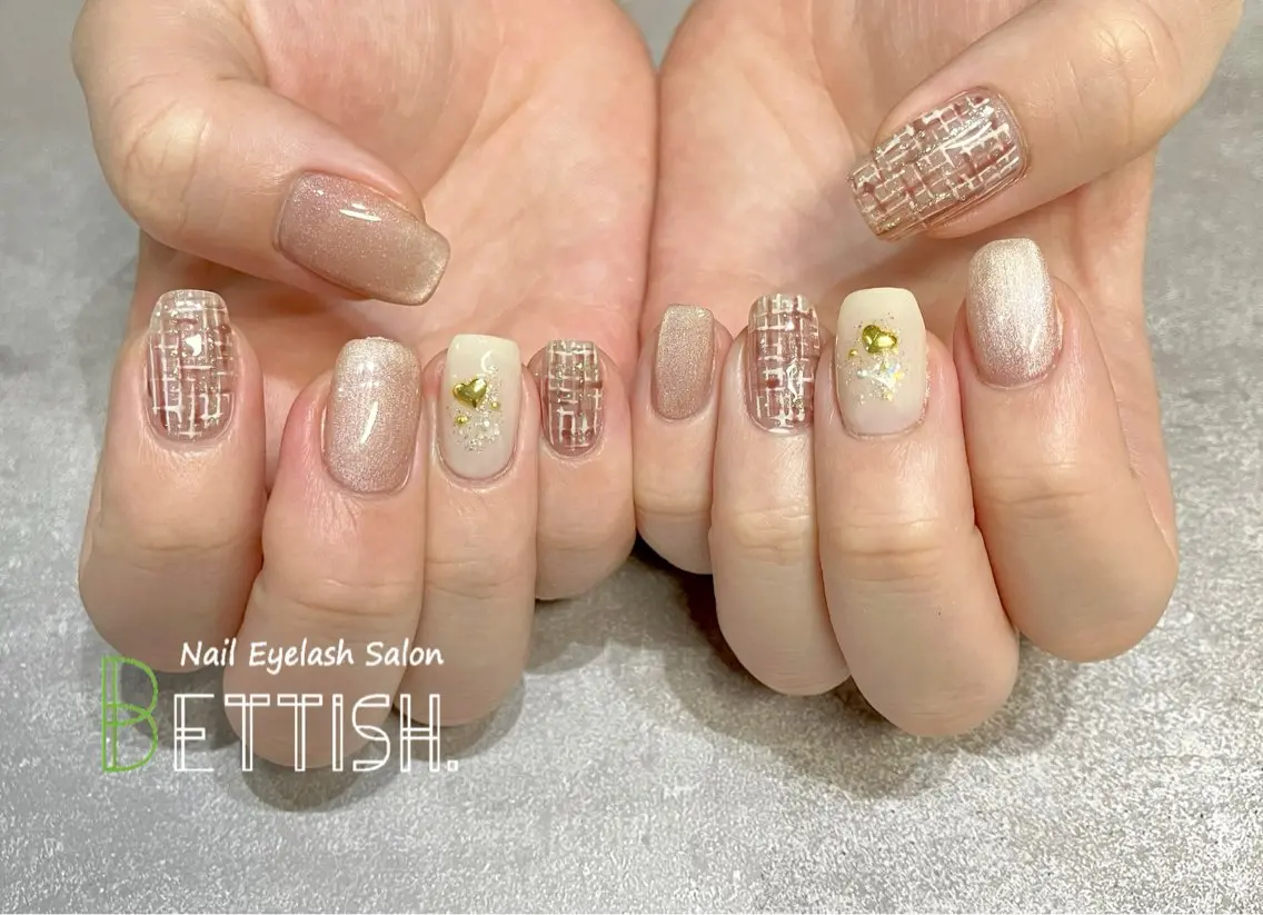 ネイル ツイードネイル BETTISH. KUMIKO☺︎︎のネイルデザイン