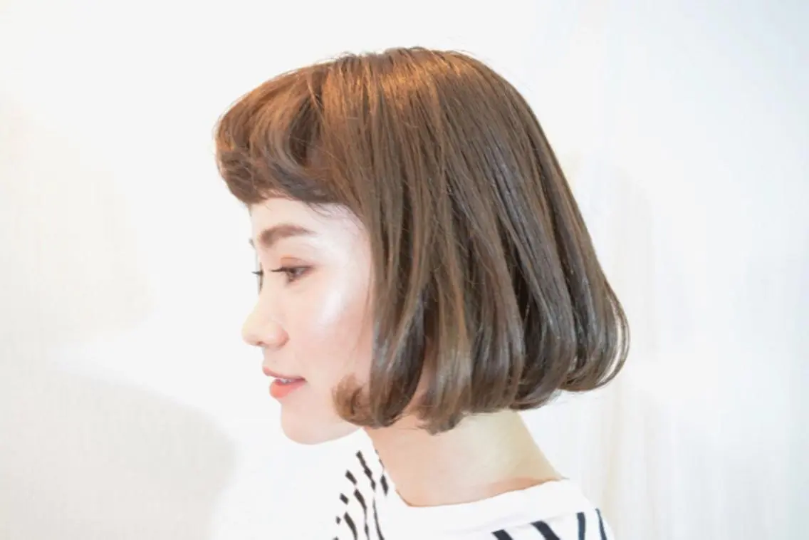 カラー グレージュ ラベンダーカラー ボブ 永谷 美智のヘアスタイル