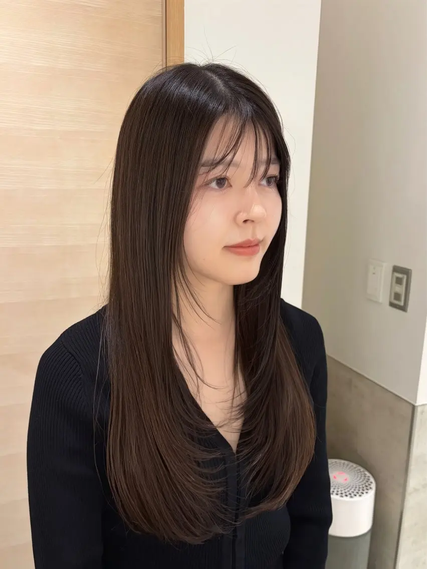 ロング カラー パーマ ヘアアレンジ ベージュカラー 透明感カラー 韓国風ヘア レイヤーカット カット ヘアカラー 中顔面短縮カット🪽 レイヤー🥀コウヘイのヘアスタイル
