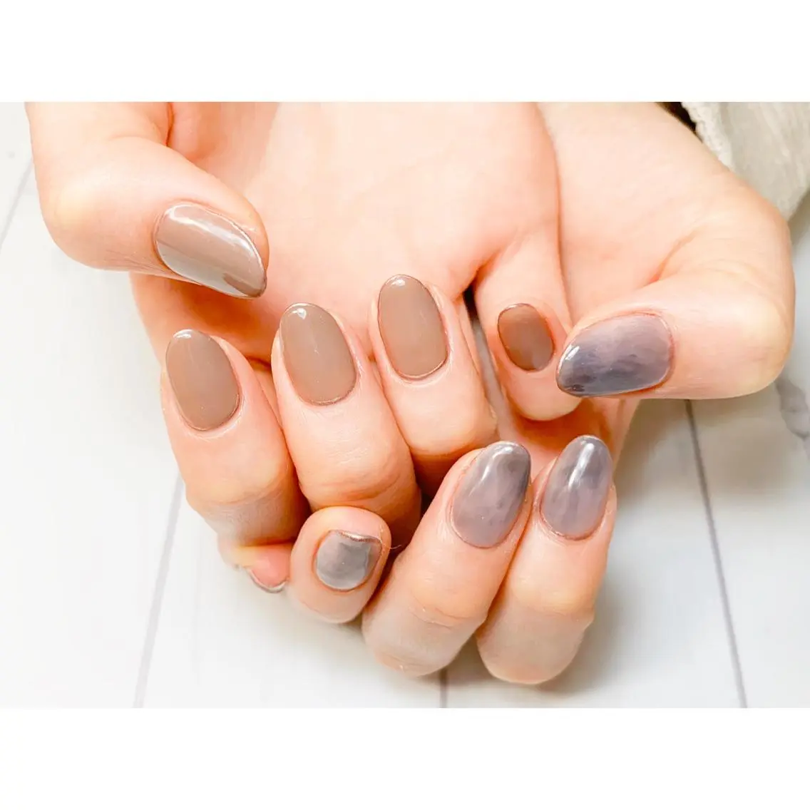 ネイル ニュアンスネイル nailsalon maluriのネイルデザイン