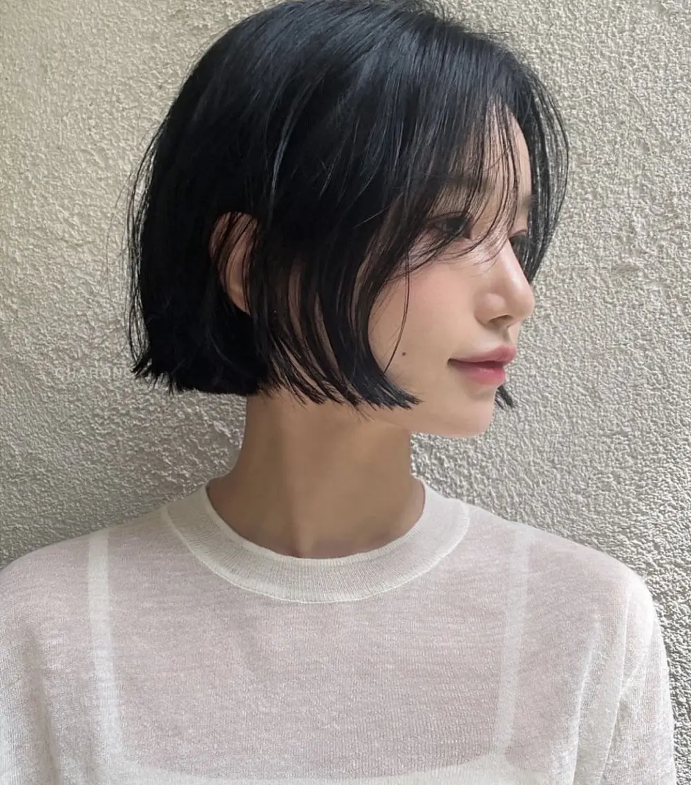 ショート カラー 透明感カラー ボブ 顔まわりレイヤー 顔周りカット レイヤーカット nonoka オリーブ/レイヤーのヘアスタイル