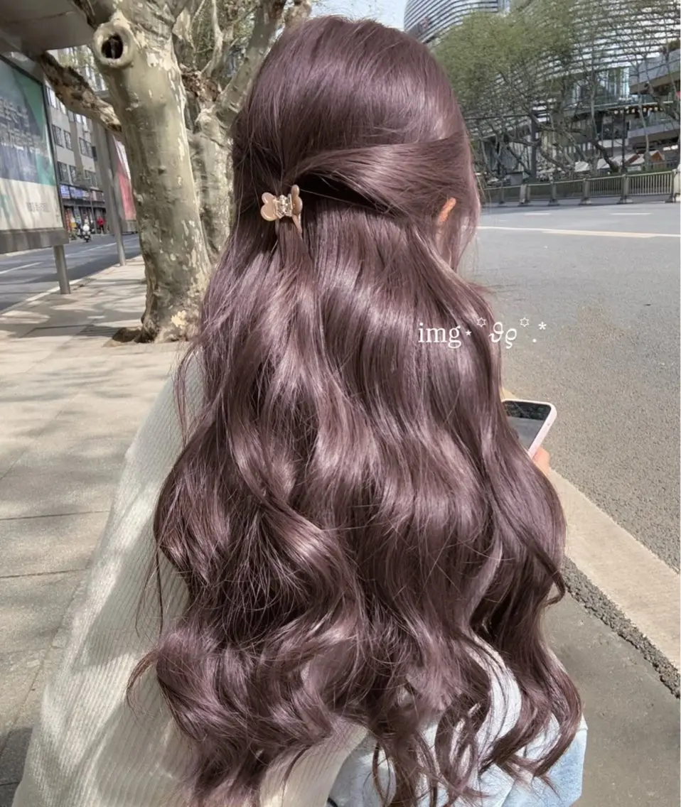 ロング ヘアカラー トリートメント 淡色ラベンダー♡ ニーナ🎀🦙のヘアスタイル