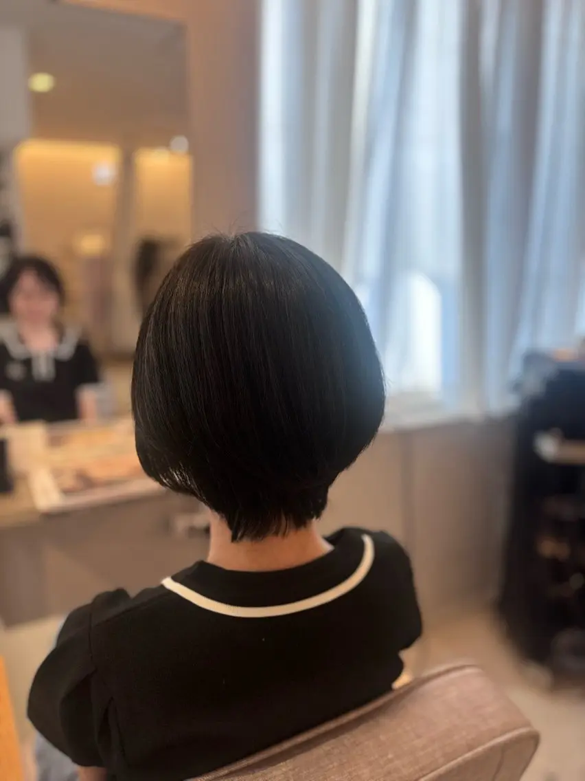 ショート 真鍋 月音のヘアスタイル