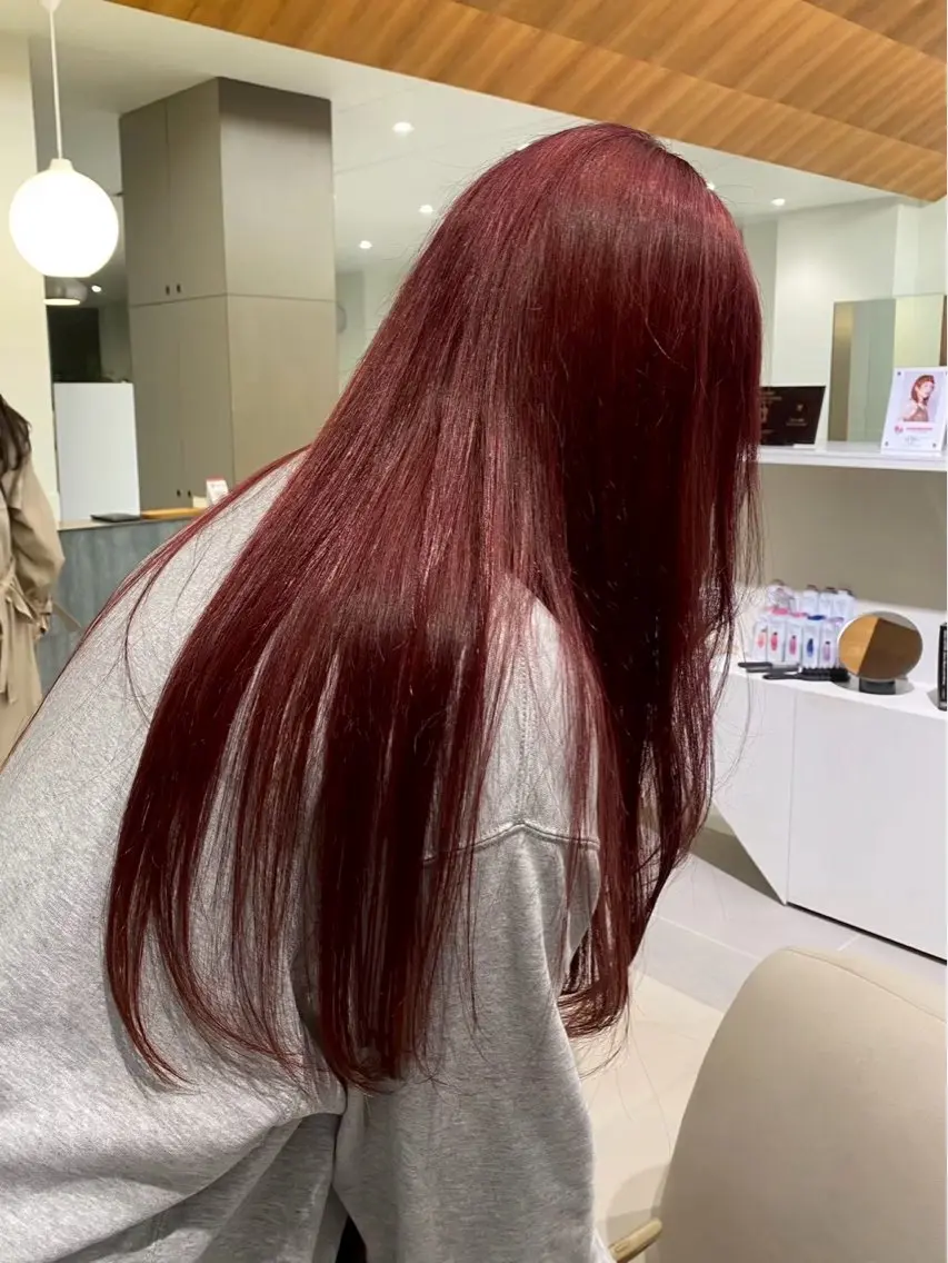 ワインレッドカラー🍷＋Aujuaトリートメント🪄の写真