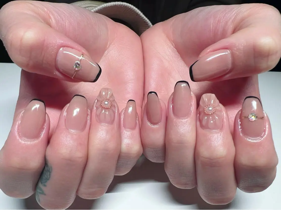 ネイル ハンドネイル IRAS..nail ＥＲＩＫＡのネイルデザイン