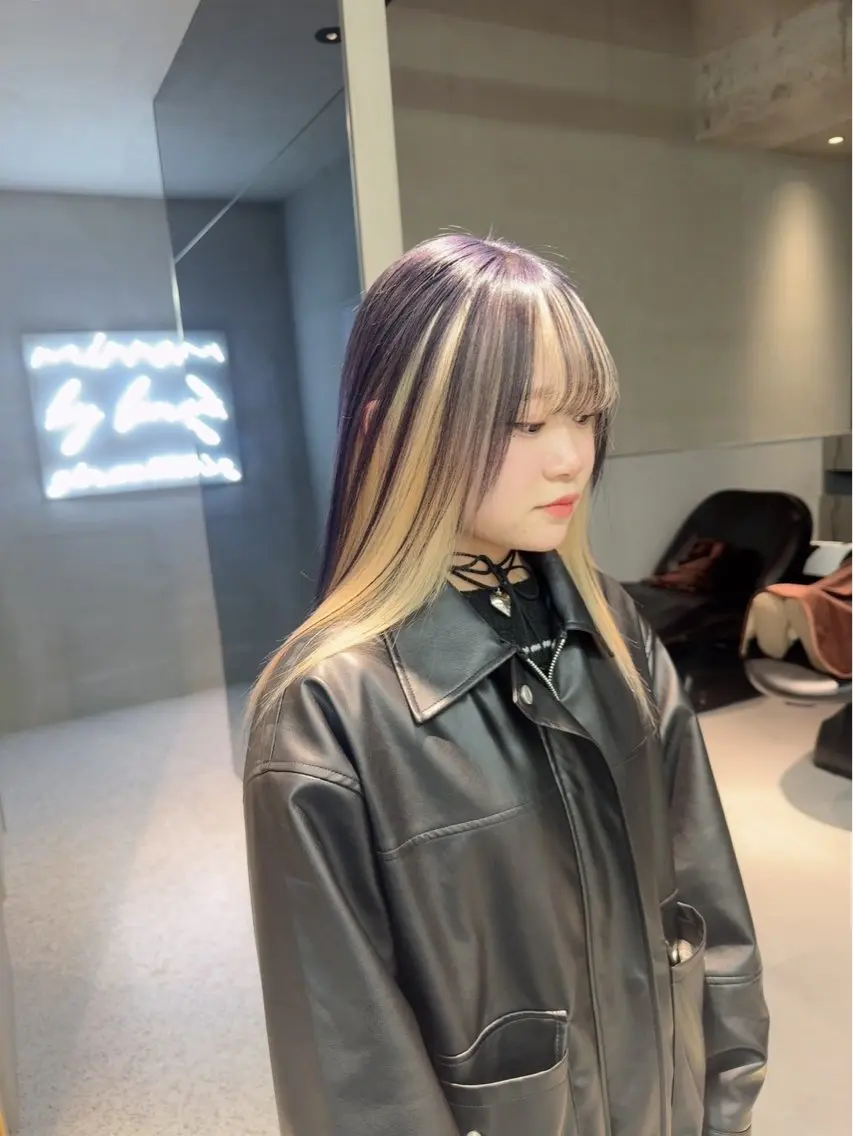 ロング カラー ヘアカラー 🎀リオ🎀/ 推しカラーのヘアスタイル