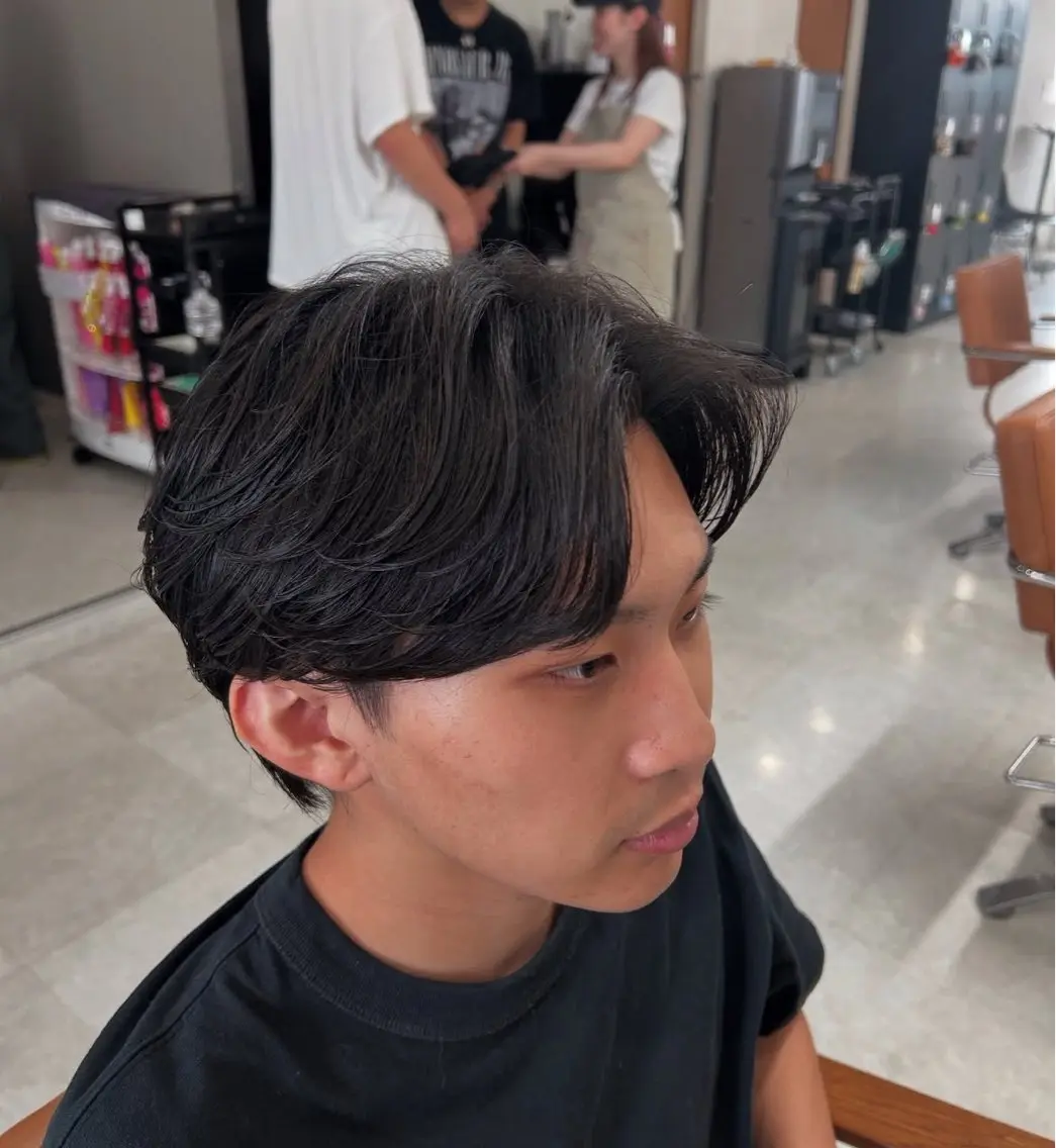 パーマ メンズ カット パーマ トリートメント ヘッドスパ ヘアセット カズキ🌼曲がる 縮毛矯正のヘアスタイル